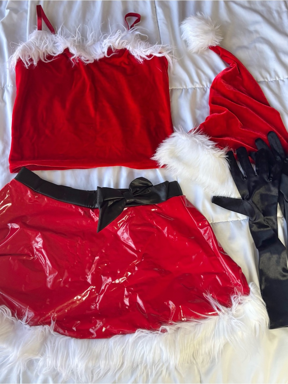 Women's Halloween Costume Mean Girls Two-Piece Set with Faux Fur Trim